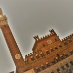 Hitchhiking in Italy: Siena