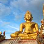 Hitchhiking in Thailand: Phanat Nikhom to Tak