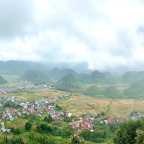 Hitchhiking in Vietnam: Quan Ba Twin Mountains